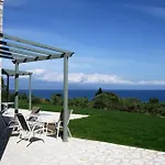 Дом отдыха Stone Bay 1 *