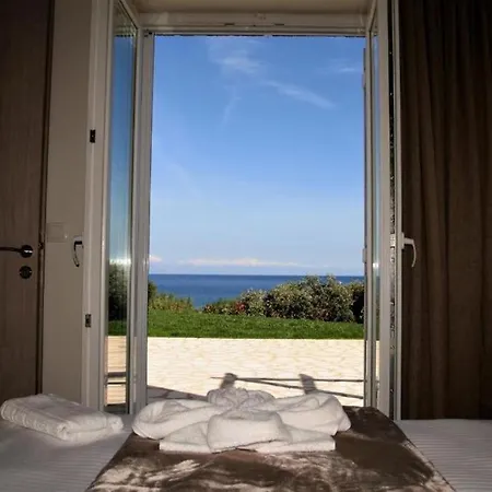 Stone Bay 1 Petalidi