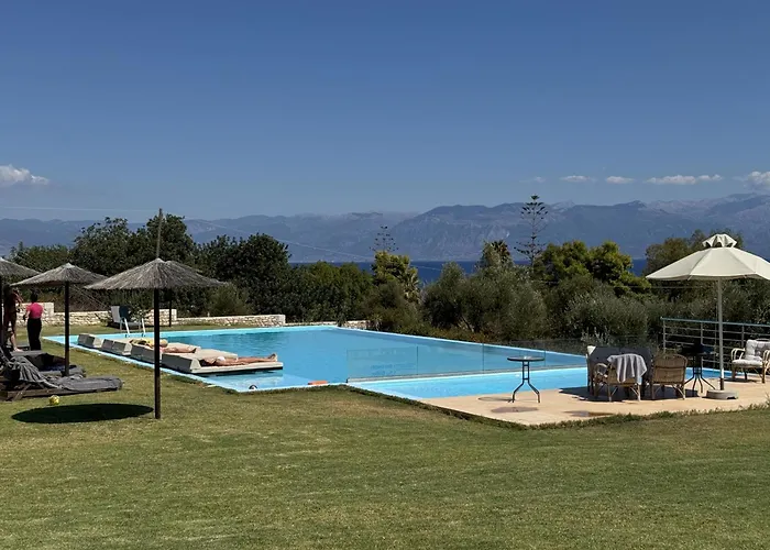 Stone Bay 1 Holiday home *